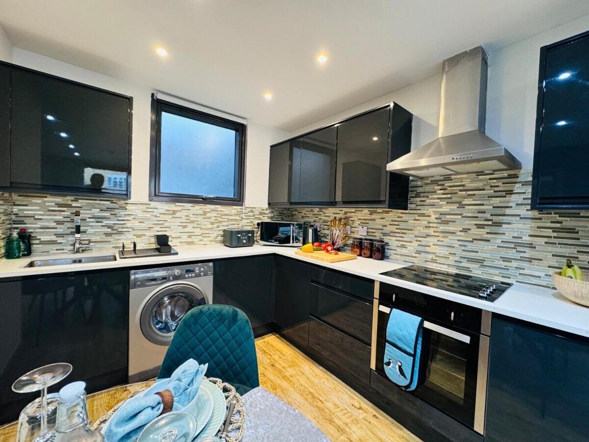 The Edge Ft4 Appartement Londen Buitenkant foto